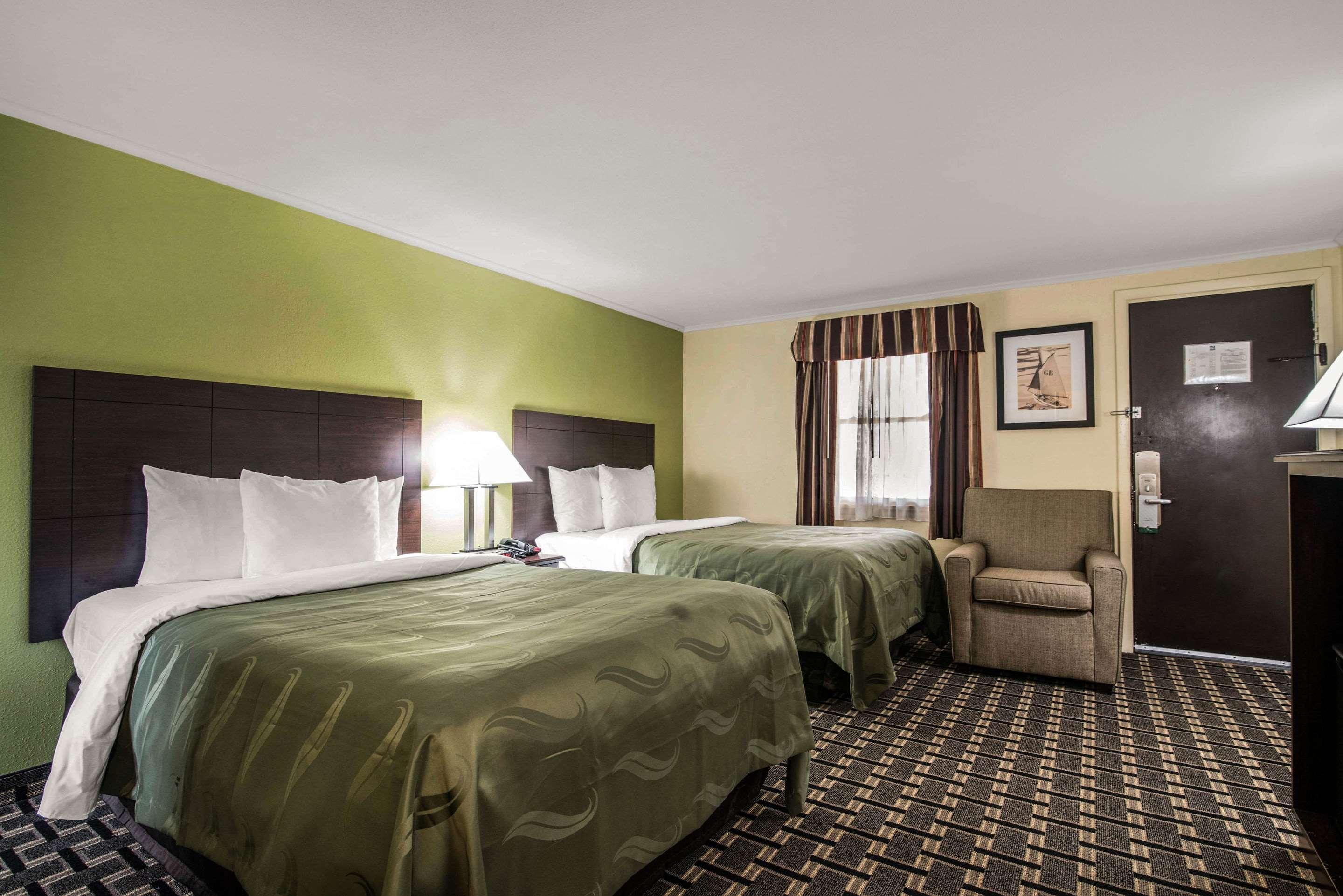 Quality Inn Barre-Montpelier Exterior foto
